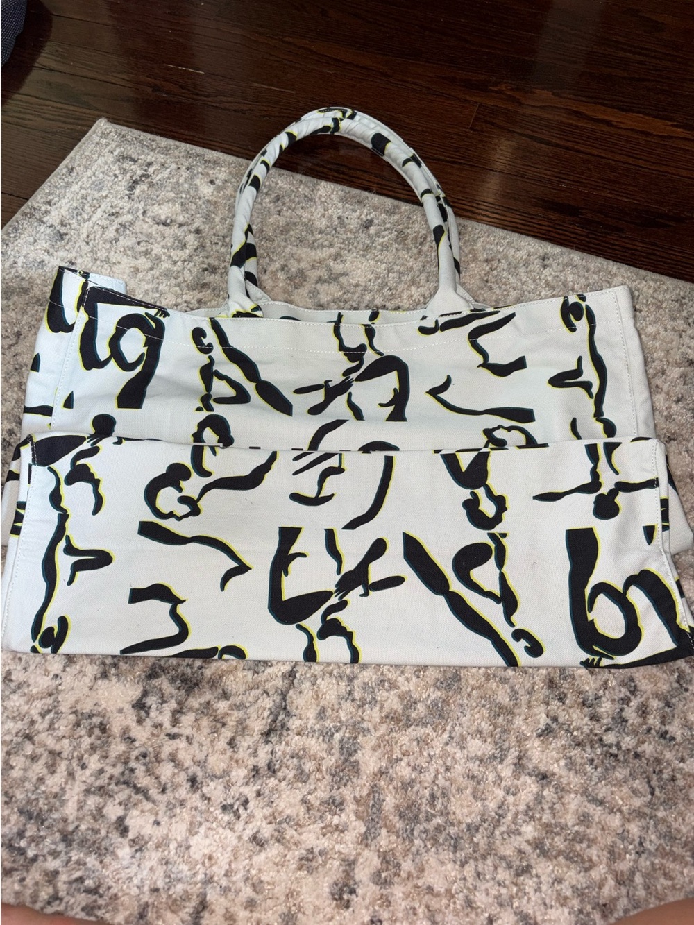 Athleta White Tote with Black & Yellow Abstract Print - Picture 2 of 6